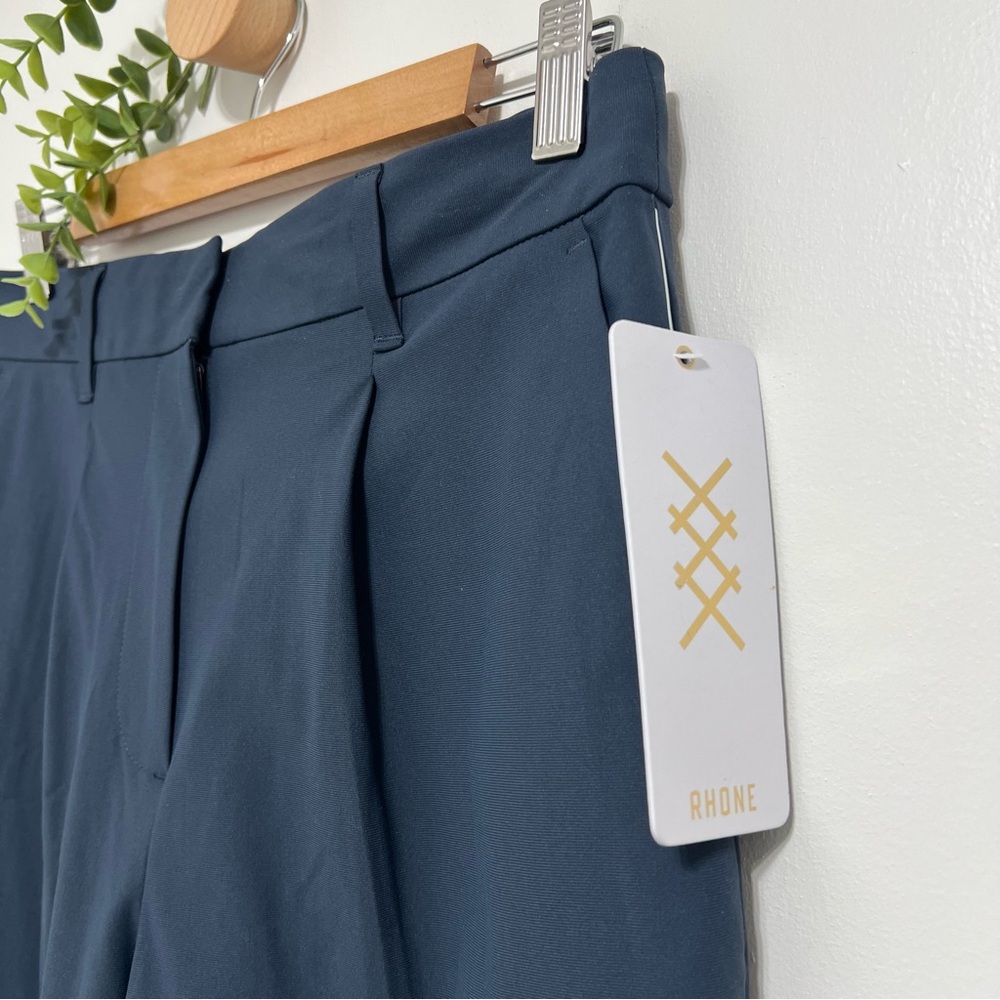 Rhone NWT Commuter Pleated Navy Trouser Pants UPF50+ Anti Odor Work Golf - Picture 3 of 12